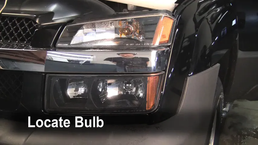2005 Chevrolet Avalanche 1500 LS 5.3L V8 FlexFuel Lights Parking Light (replace bulb)